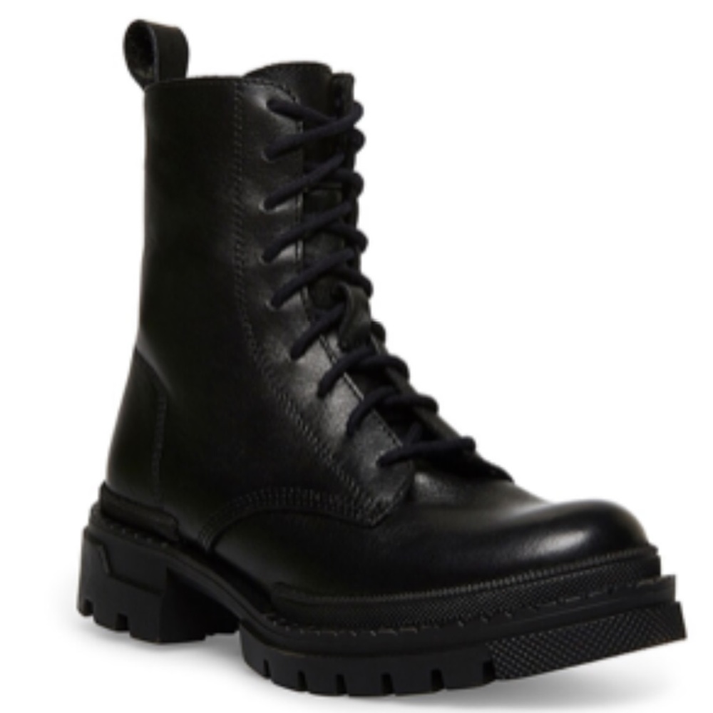 Steve Madden Combat boot
